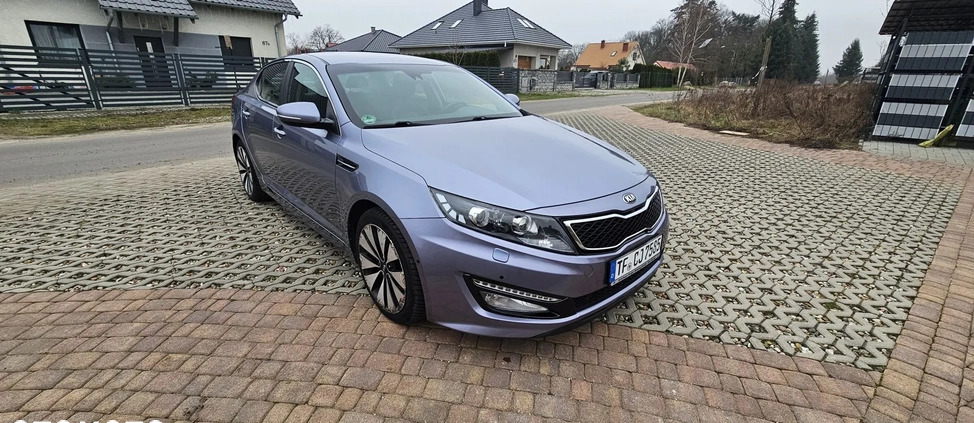 Kia Optima cena 43000 przebieg: 125000, rok produkcji 2013 z Prószków małe 254